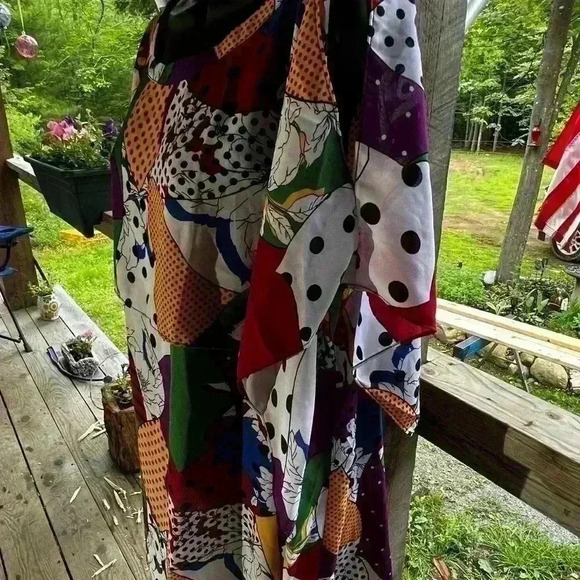 Ashley Stewart Sz 18/20W Butterfly Peekaboo Sleeves Layered Multi Color Top NWT - Picture 5 of 8